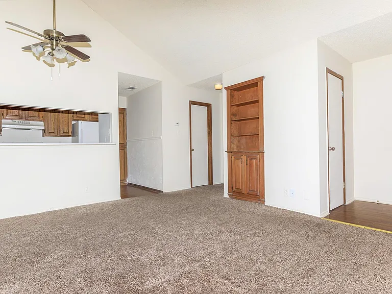 The Landing Apartments — Photo 6
