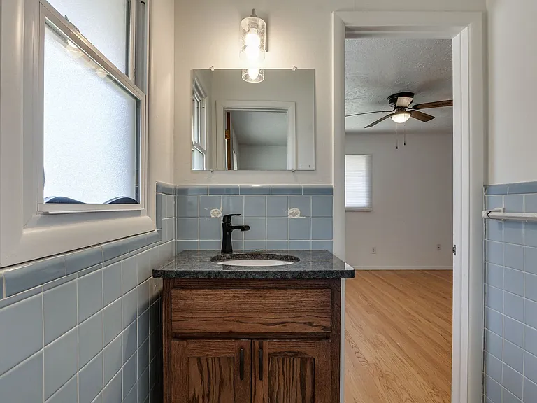 3516 Mount Pleasant Dr — Photo 24
