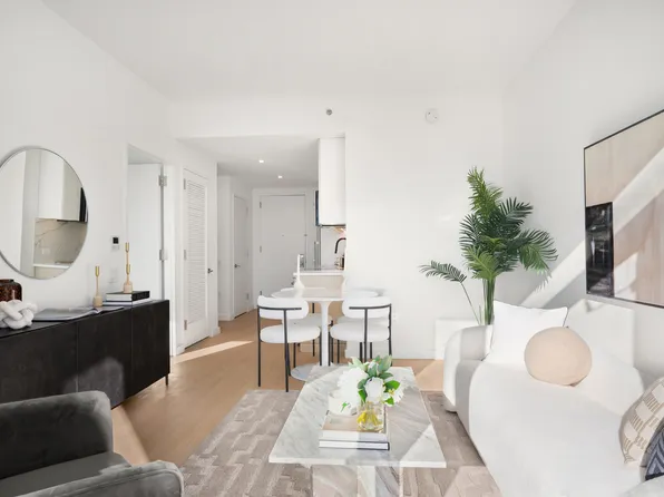 123 Linden Boulevard 26B image 3 of 15