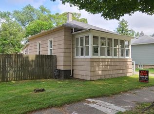 331 W 20th St, Holland, MI 49423