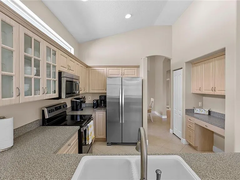 8039 Tauren Ct #S — Photo 12
