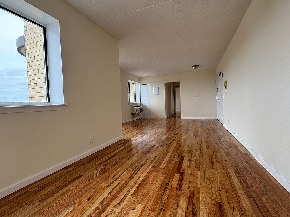 1st image of 14518 34th Ave APT 3D