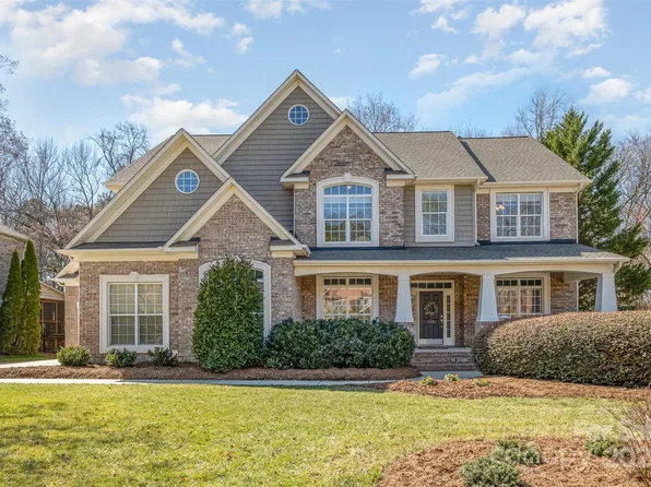 1806 Grayscroft Dr, Waxhaw, NC 28173