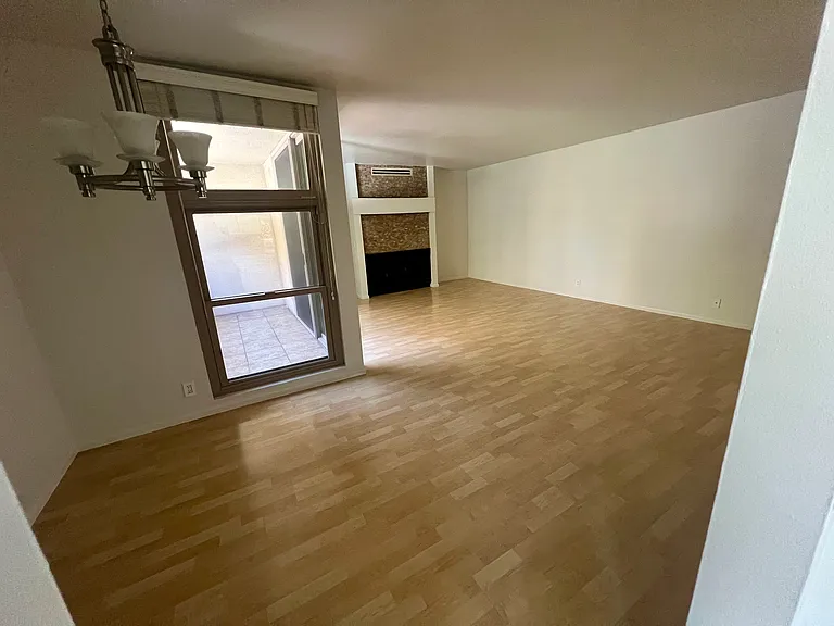 4891 Collwood Blvd #B — Photo 2