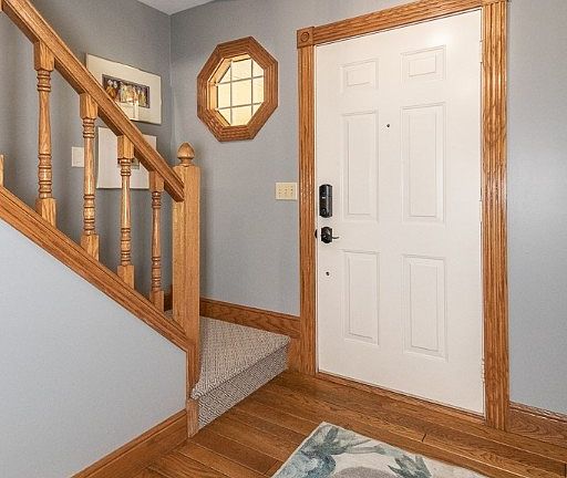 3rd image of 9795 Wellesly Blvd