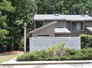 7 Vauxhall Pl, Chapel Hill, NC 27517