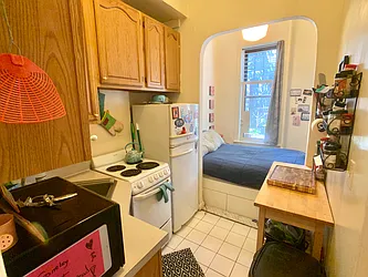 Rented by Prospect Heights Realty, Corp.