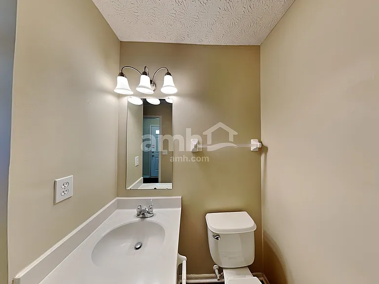 5979 Haydens Crossing Blvd — Photo 18