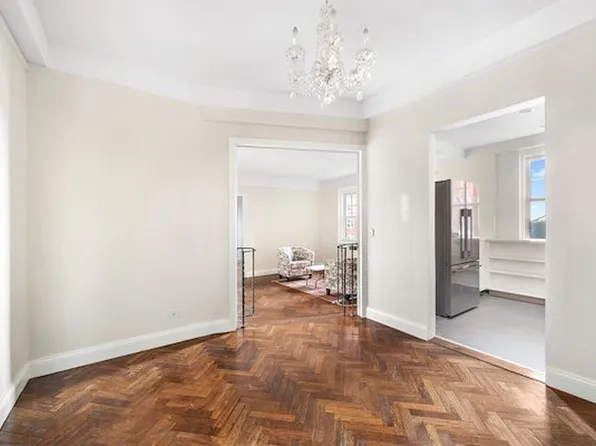 160 Cabrini Blvd APT 10, New York, NY 10033