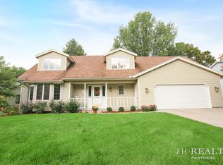 3959 Aaron Ave SW, Grandville, MI 49418