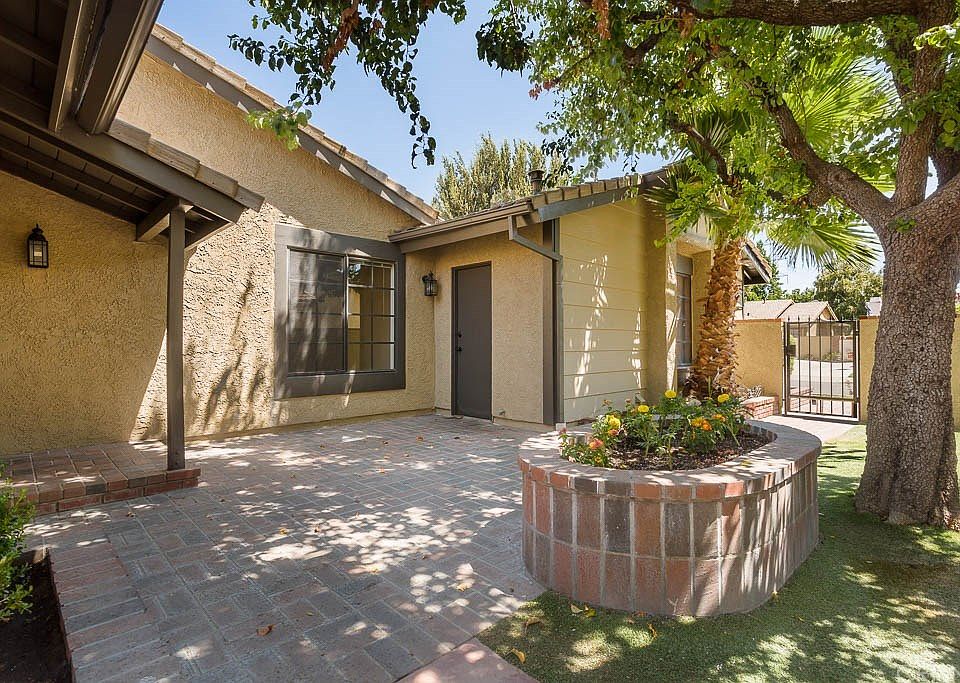 1st image of 25979 Pueblo Dr