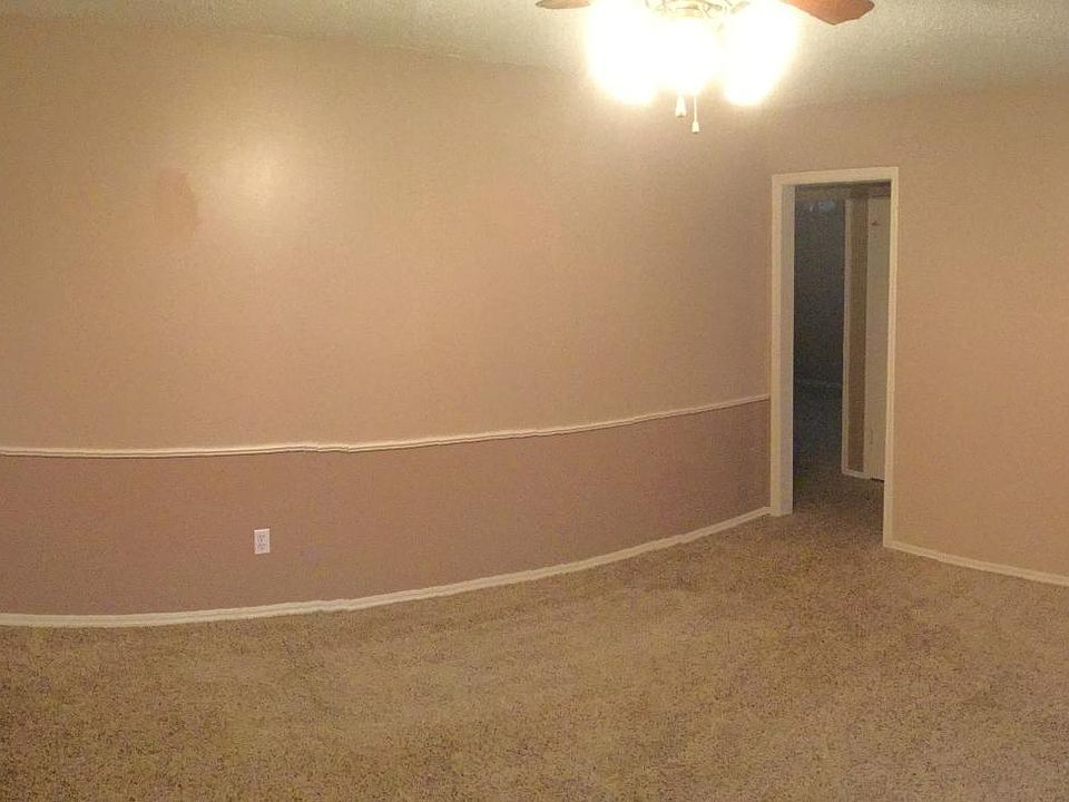 2nd image of 632 Reynolds Rd