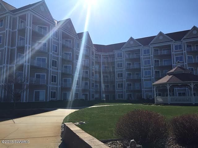 1st image of 251 Lakeside Dr #33