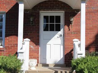 300 S Maple Ave APT 2, Falls Church, VA 22046