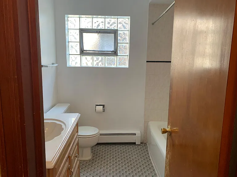 4208 N Leavitt St #2 — Photo 14