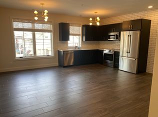 15131 Kercheval Ave UNIT C, Grosse Pointe, MI 48230