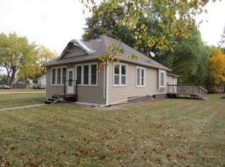 218 N Bishop Ave, Rushmore, MN 56168