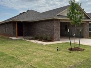 2949 NW 195th St, Edmond, OK 73012
