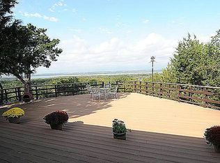 735 Walnut Ridge Ct, Cedar Hill, TX 75104