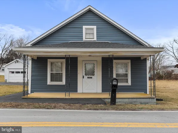 2867 Giles Mill Rd, Bunker Hill, WV 25413