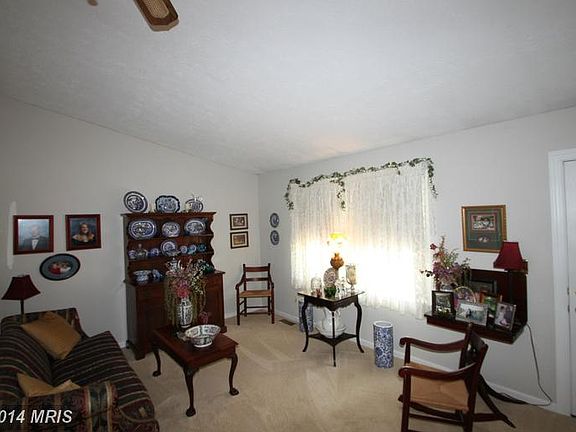 3rd image of 17134 Willow Creek Ln