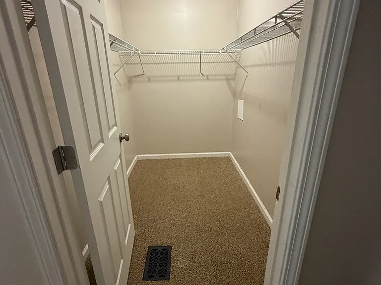 14290 Hillview Estates Dr — Photo 9