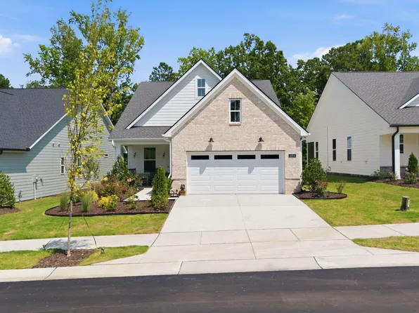 2253 Abbeyhill Dr, Raleigh, NC 27610