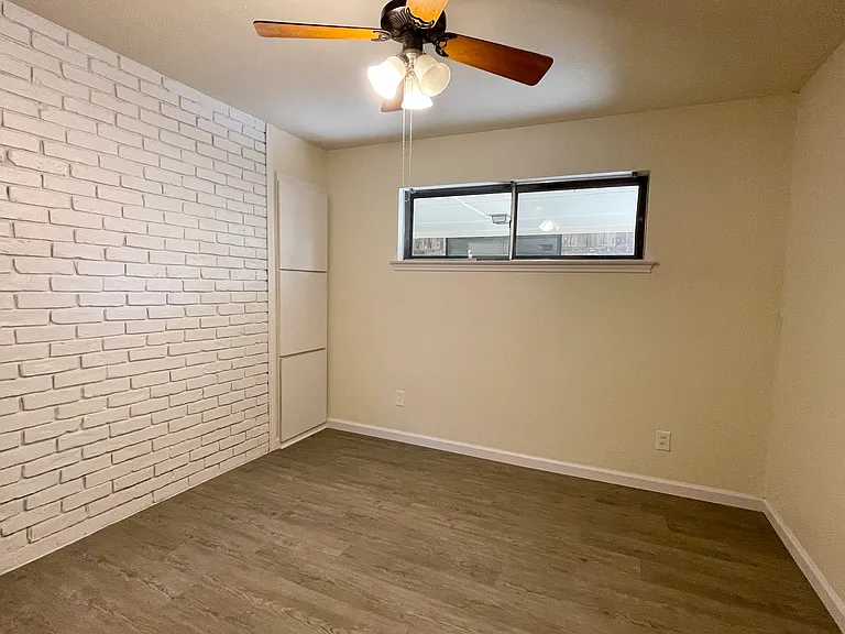Bedroom 4 / Office / Playroom
