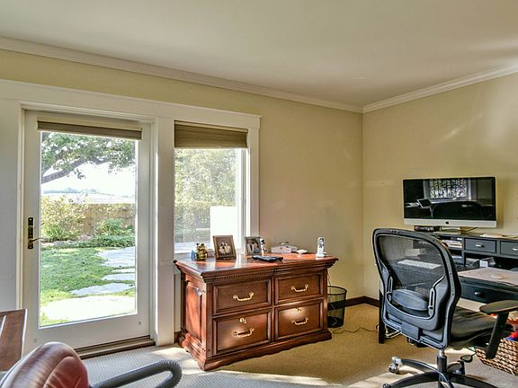 4th image of 10550 Northridge Hill Dr