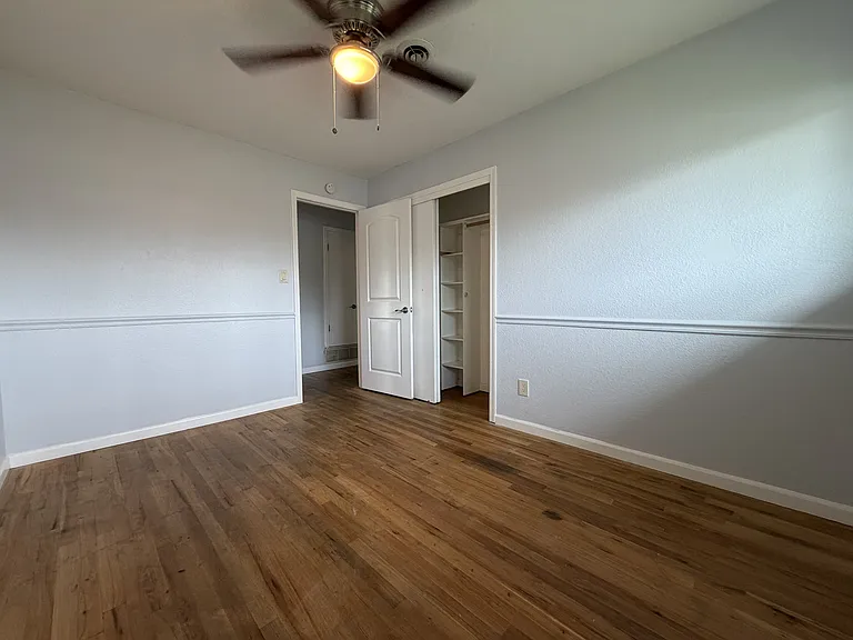 2098 Lincoln Rd — Photo 11