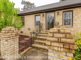 716 Harris Point Dr, Virginia Beach, VA 23455