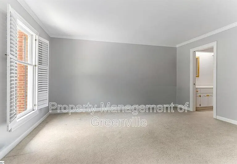 110 Kilkenney Ct — Photo 27