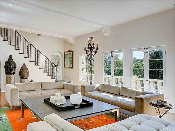 5th image of 9226 Sierra Mar Dr