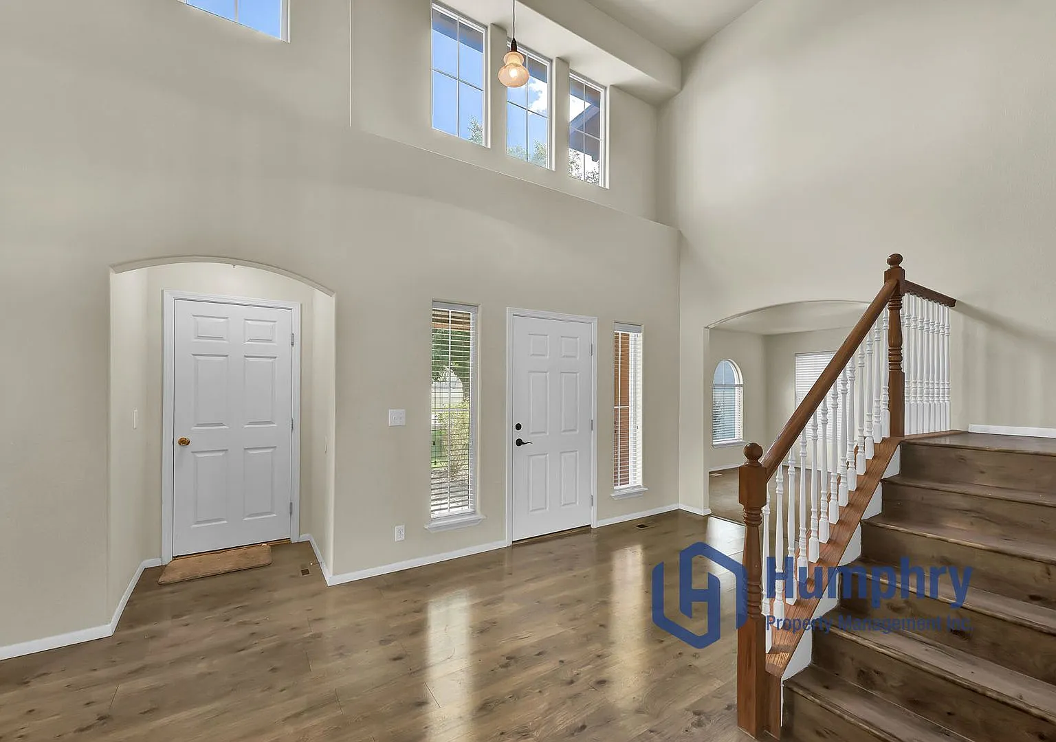 Meridian, 4Bd,3Bth/3Car, 3294Sqft, Beautiful home in Red feather sub — Photo 4
