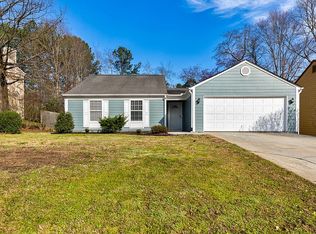 2041 Hollywood Dr, Lawrenceville, GA 30044