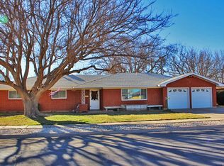 2010 Barnett Dr, Roswell, NM 88203