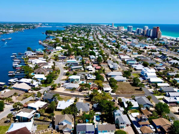 3914 Vicar St, Panama City Beach, FL 32408