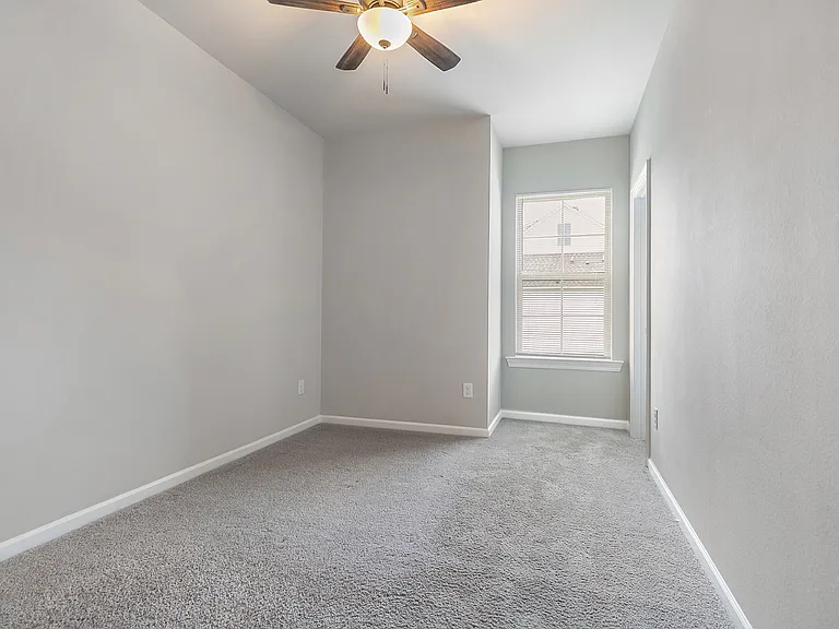 5615 Stuga Dr — Photo 13