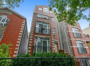 2838 N Damen Ave #3, Chicago, IL