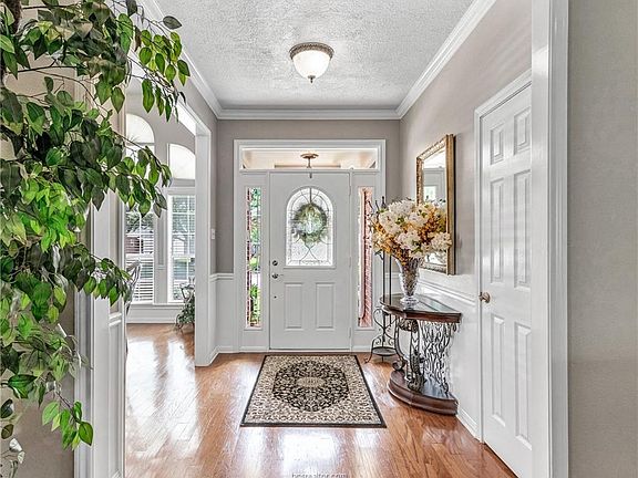 5th image of 4711 Shoal Creek Dr