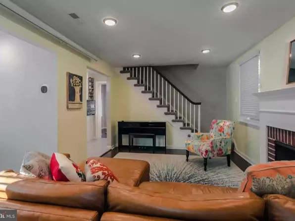 112 Myrtle Ave, Havertown, PA 19083