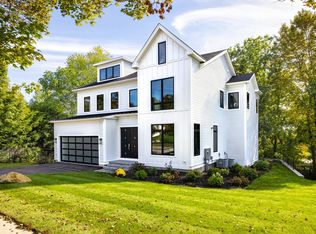 1230 Commonwealth Ave, Newton, MA 02465