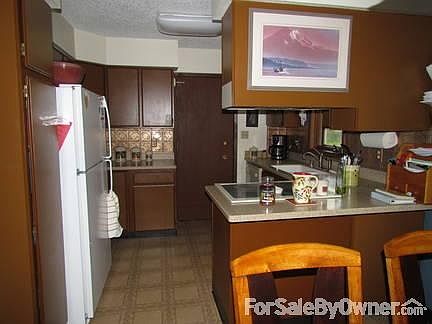 2nd image of 548 Grandview Ct