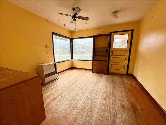 3rd image of 800 Central Ave