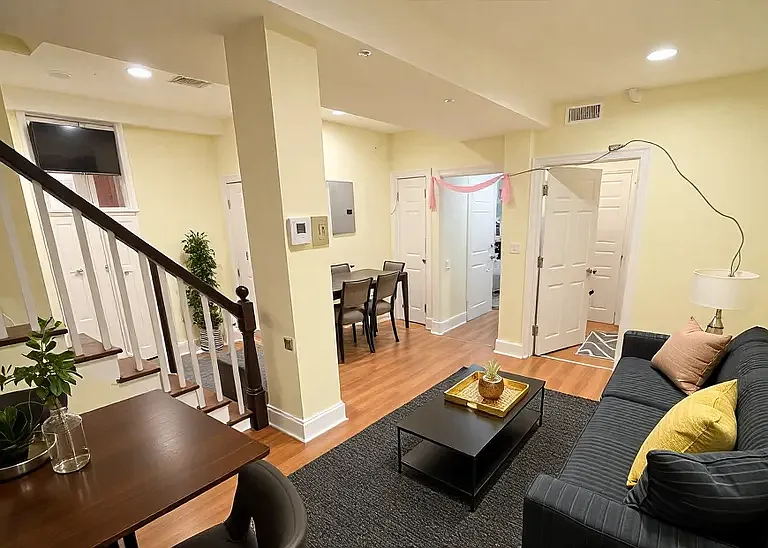 1203 Beacon St #1 — Photo 1
