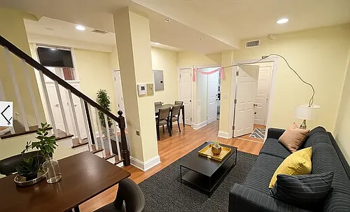 1203 Beacon St #1 Photo 1