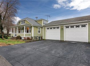 357 9th Ave, Woonsocket, RI 02895