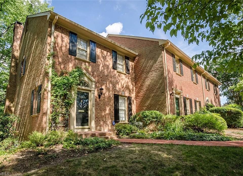 1st image of 400 Fisher Park Cir Unit A
