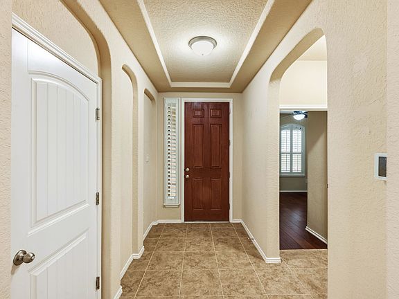 2nd image of 5811 Quiet Glen Dr