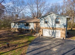 19006 Oxbow Dr, Marengo, IL 60152